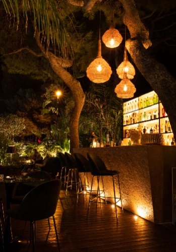 Seta Garden Bar 
